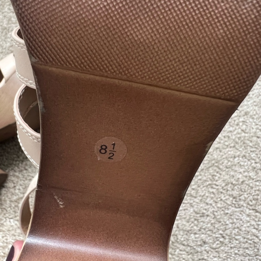 Lulus heels - Picture 4 of 5